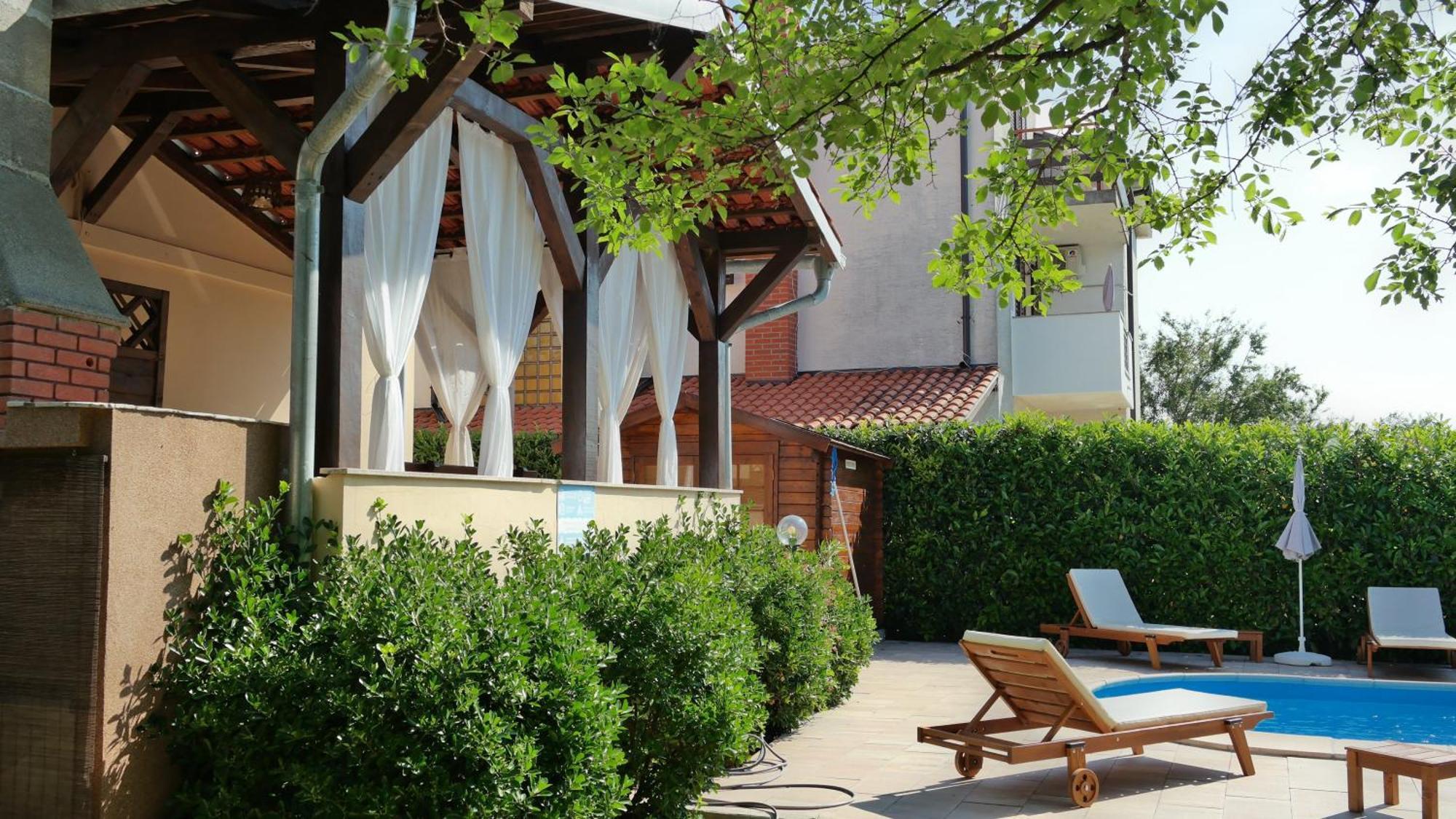 Apartments Sonja Silo  Exterior photo